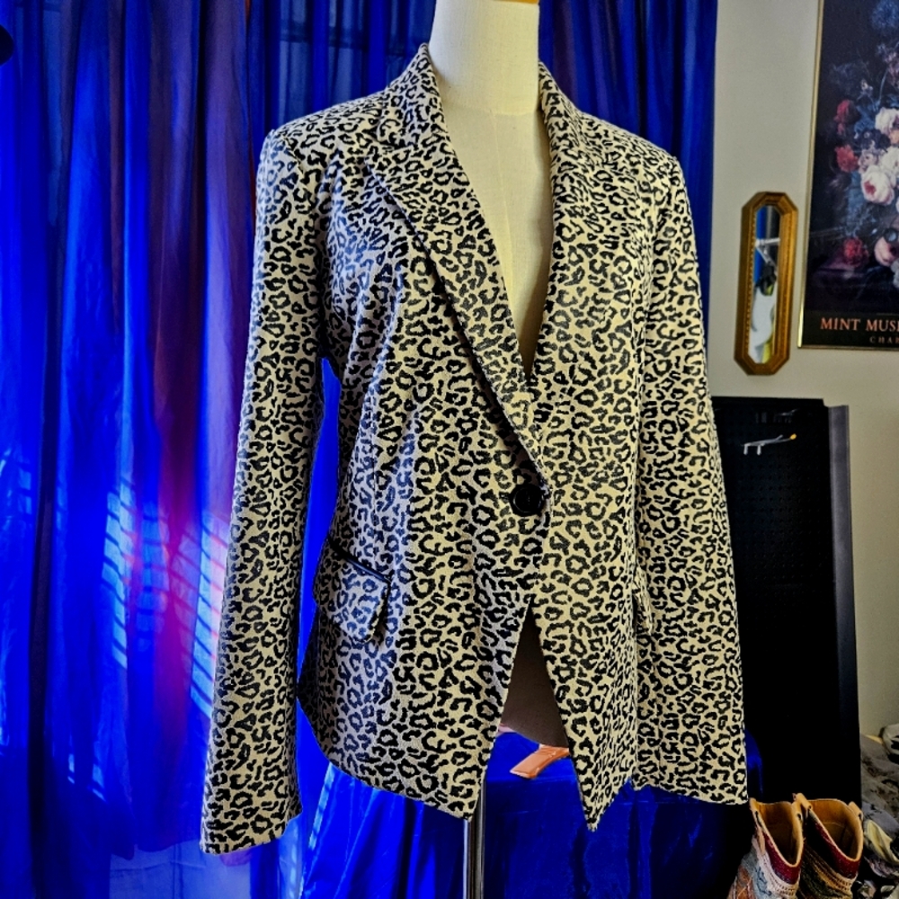 LN Cheetah print blazer 🐆